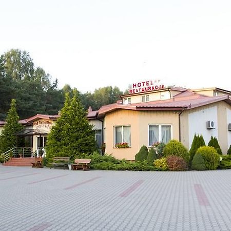 Pod Szczesliwa Gwiazda Hotel Cekanowo Ngoại thất bức ảnh