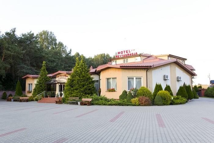 Pod Szczesliwa Gwiazda Hotel Cekanowo Ngoại thất bức ảnh